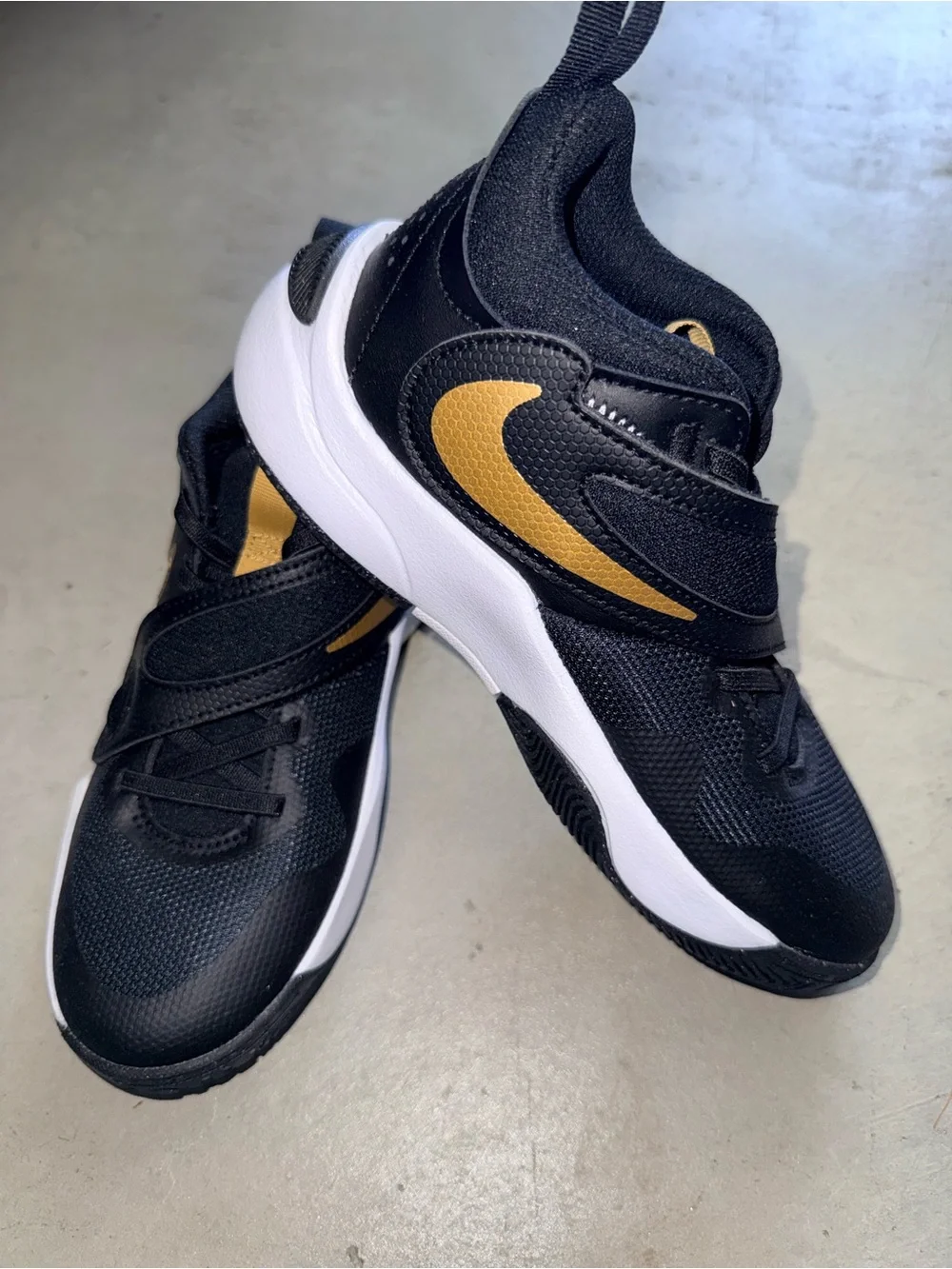Nike Kids Black and Yellow Strap Sneakers